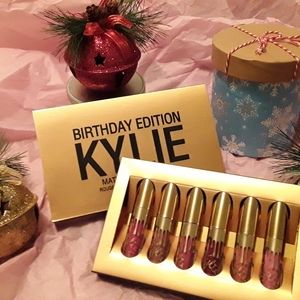 Kylie Jenner Matte Liquid Lipstick.